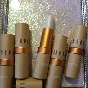 Three Geogirl GR8 lip shine vanilla